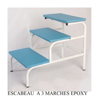 ESCABEAU A 3 MARCHES EN EPOXY